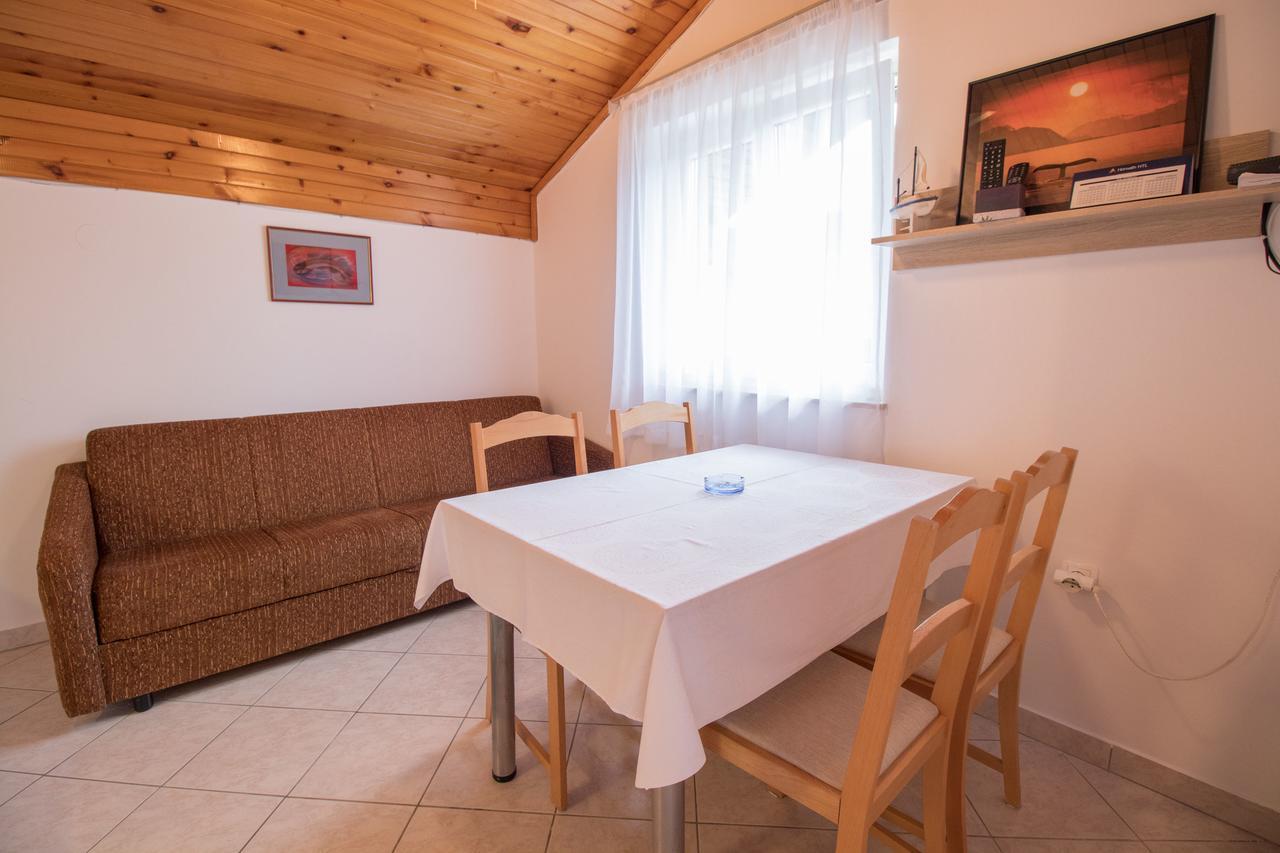 Rooms Sofija เซลเซ ภายนอก รูปภาพ