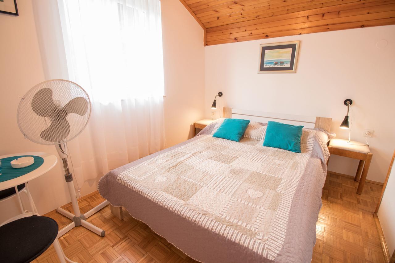 Rooms Sofija เซลเซ ภายนอก รูปภาพ
